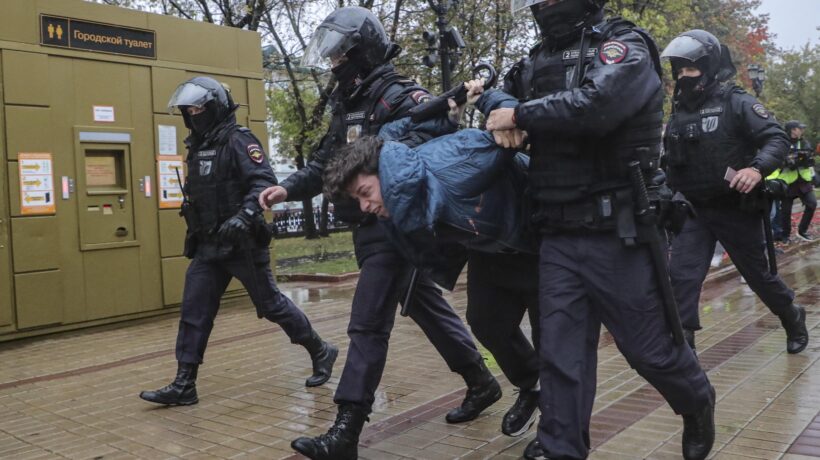 La schizofrenia dell’accoglienza Ue. Non vale per i russi in fuga dalle armi