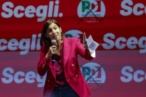 La Schlein fa la paladina delle donne ma dimentica la giovane pachistana