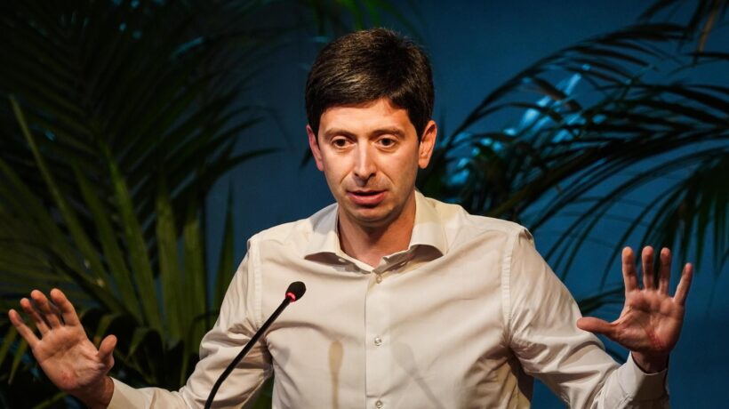 Sanitari sospesi in balìa dei giudici: casi simili, ma sentenze opposte