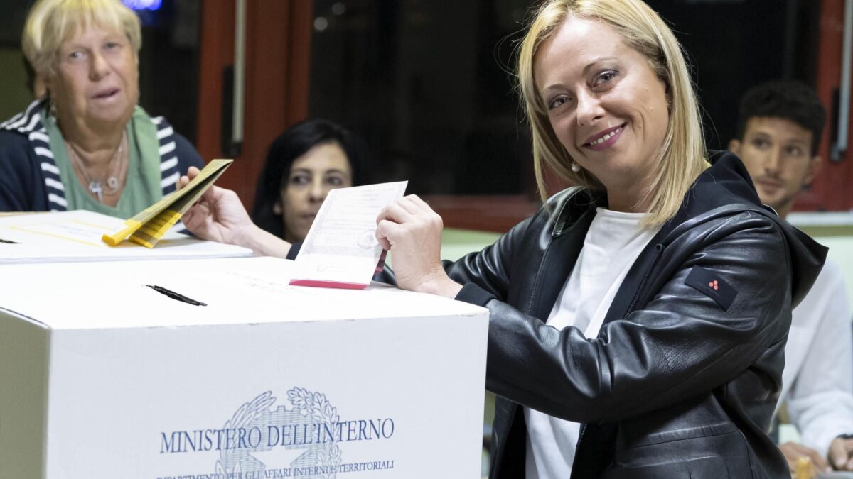 La Meloni è la vera vincitrice. E ora prenota l’investitura come primo premier donna