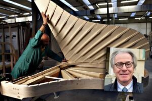 «Ho riportato in vetta il pianoforte italiano ma sembrano più felici all’estero che da noi»