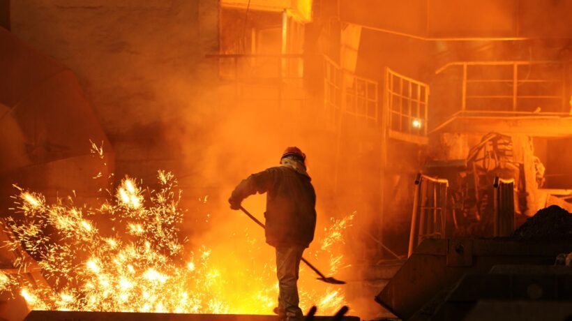 Occhio, iniziano a fermarsi pure le acciaierie