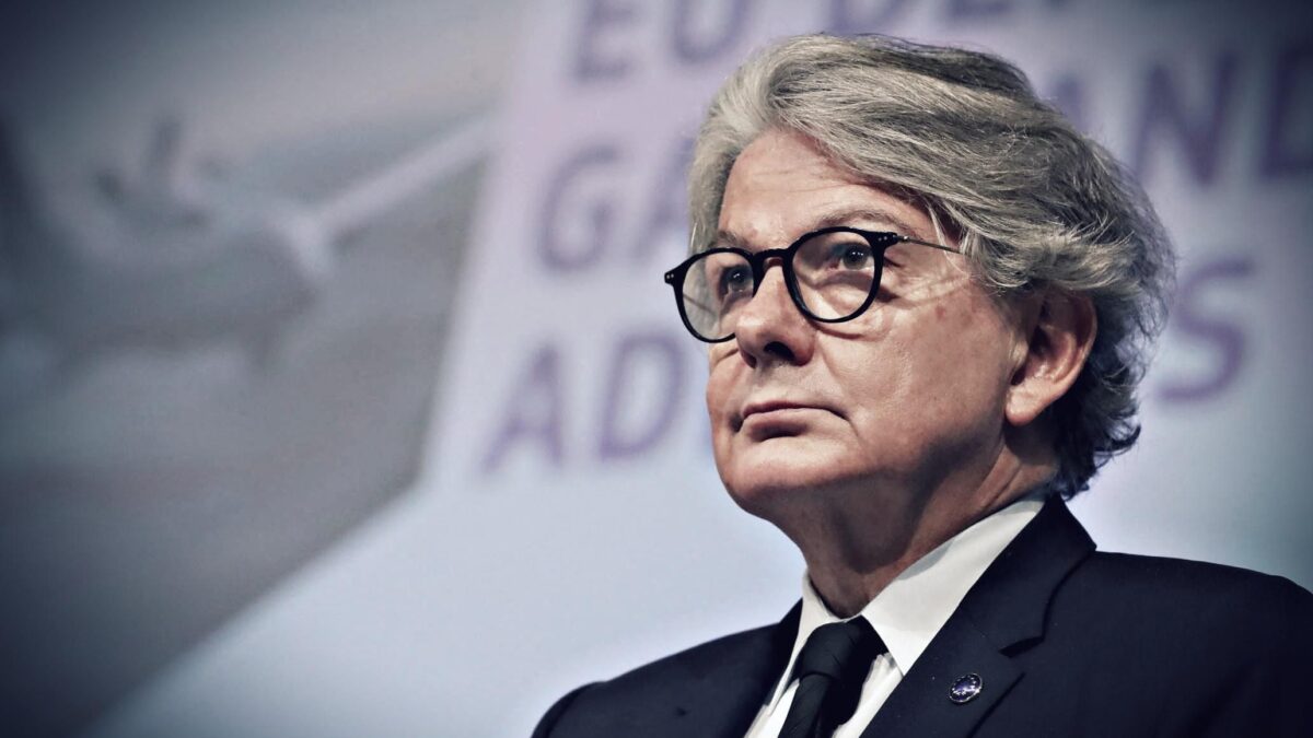 L’Ue ora brucia i manuali di austerity. Le restano quelli su tasse e dirigismo