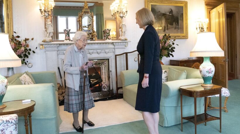 Con il premier britannico Liz Truss (Ansa)