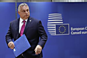 Offensiva Ue: 7,5 miliardi di «multa» a Orbán