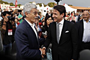 C’è il filo rosso tra D’Alema e Conte dietro la resurrezione dei grillini