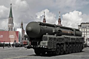 Tu pensa, scoprono che Putin ha l’atomica