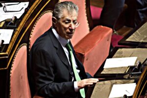 Pasticcio Viminale: rientrano Bossi e altri