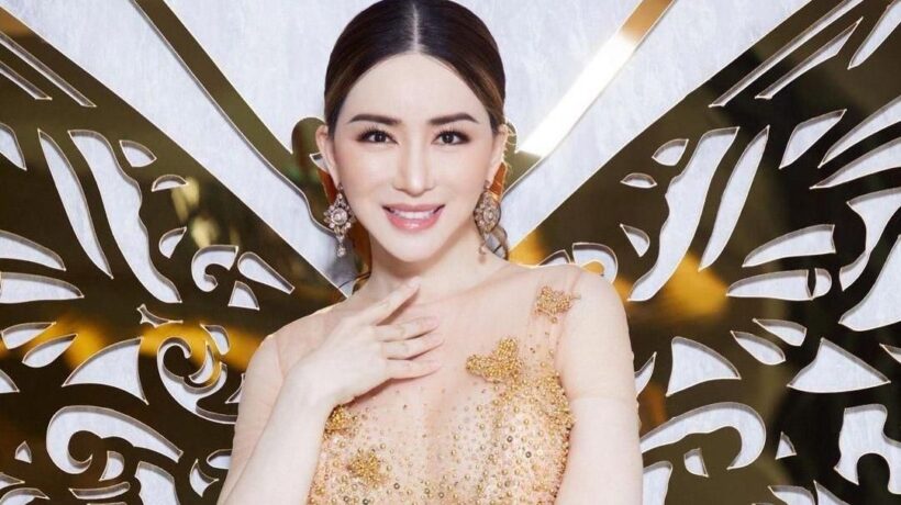 Il nuovo padrone è un trans. Per Miss Universo è l’ora di far crescere i baffi