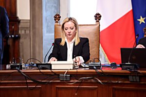 La Meloni trova la cassa vuota