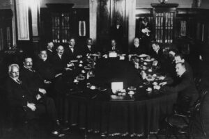 Il primo governo Mussolini tra rivoluzione e continuità