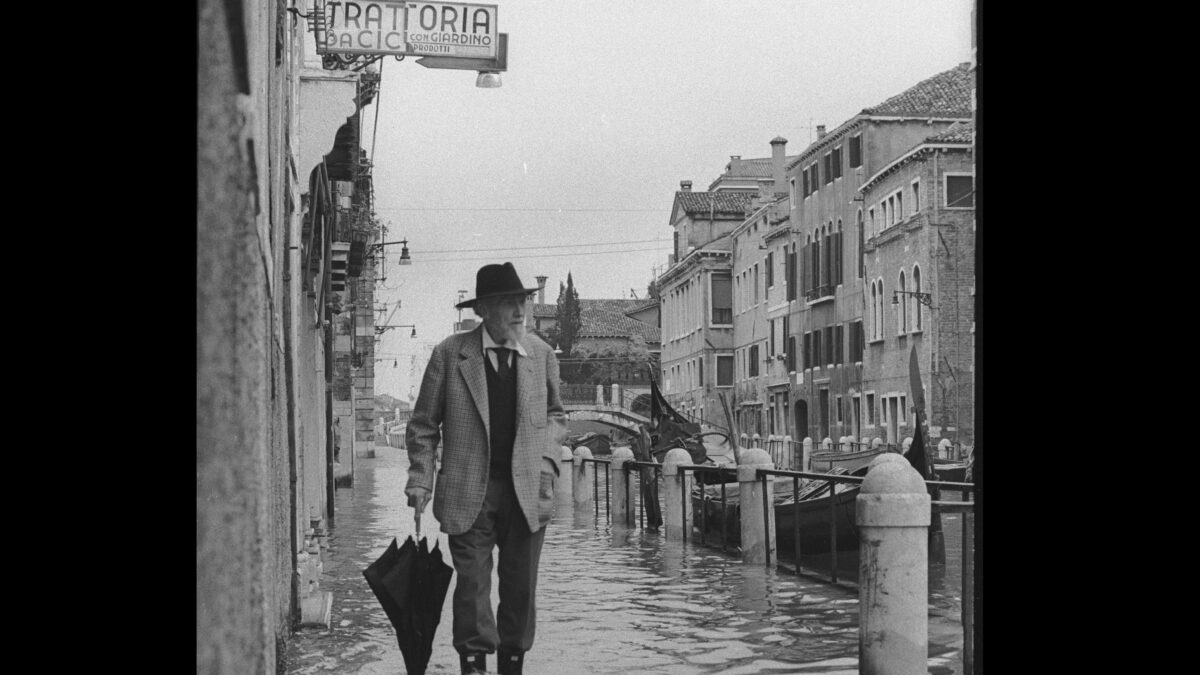 Effemeridi: dalla morte di Ezra Pound agli attentati di Parigi