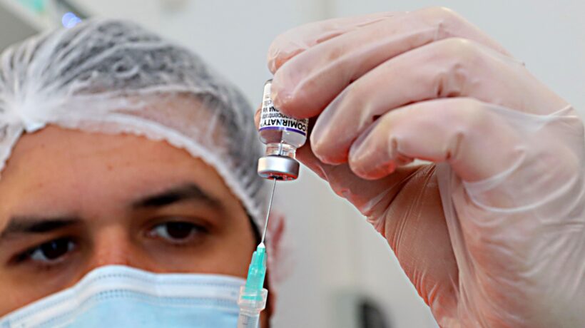 Ora subito via l’obbligo di vaccinarsi. E  commissione d’inchiesta sul Covid
