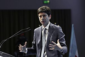 Speranza va in soffitta, ora via gli obblighi