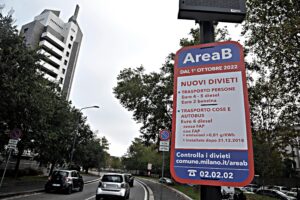 Sala smascherato: coi motori spenti lo smog rimane alto
