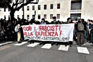 L’unico fascismo è quello degli antifascisti