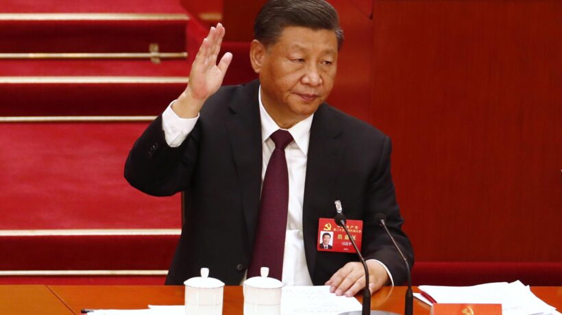 Il mandato eterno di Xi Jinping inizia tra epurazioni e minacce a Taiwan