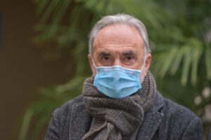 La parabola del «rieducato» Remuzzi: da alfiere delle cure a ultrà dei diktat