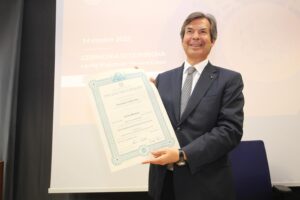Laurea honoris causa all’ad di Intesa Sanpaolo