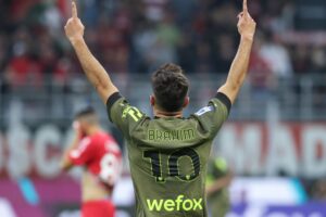 Neanche il derby amarcord consola il Cav