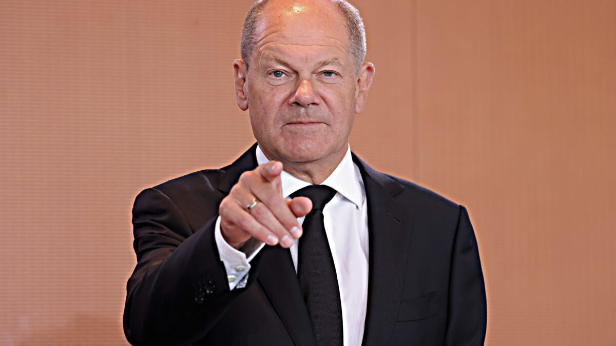 Aiuti dall’Ue, finita la farsa