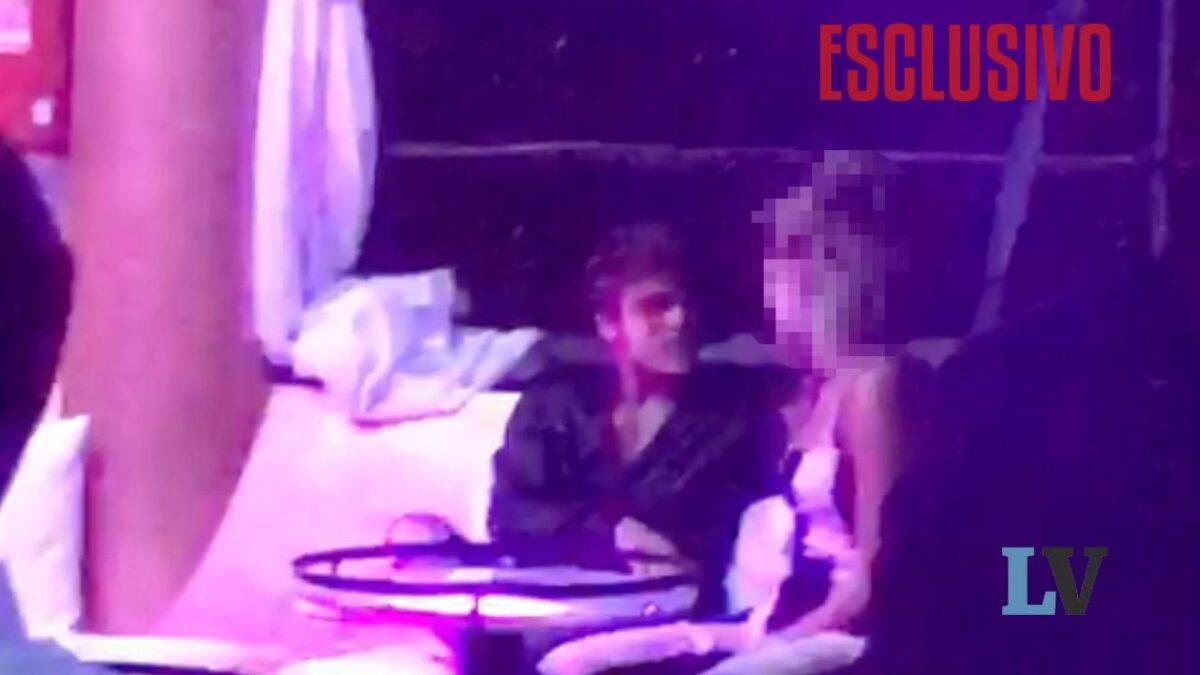 L’incontro, il bacio e l’alba nel gazebo. L’audio dell’interrogatorio di Ciro Grillo