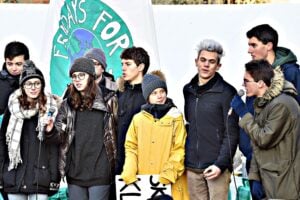 I giovani come oracoli. Ogni loro scemenza diventa indiscutibile