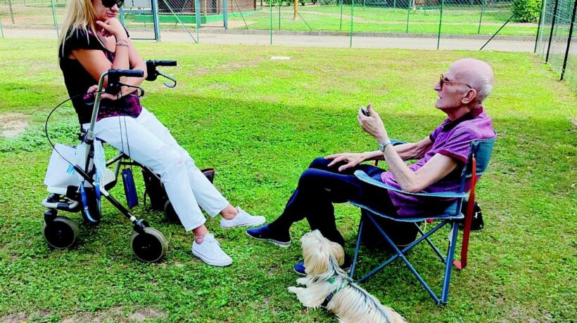 Invalido sbattuto fuori dalla Rsa perché la figlia è senza green pass