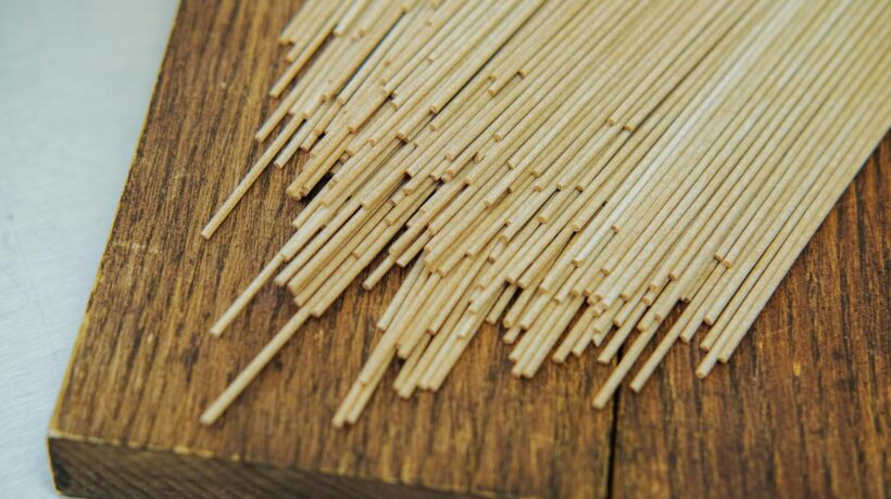 In omaggio a Greta Barilla ci propone gli spaghetti scotti