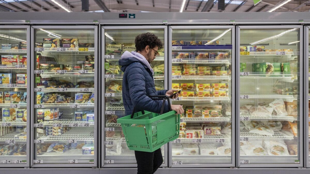 Sulla manovra si abbatte l’inflazione al 12%