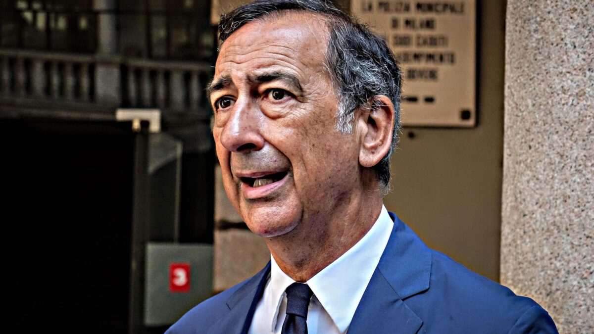 La rivolta dei milanesi. «Sala è un re Sole, l’area B è classista»