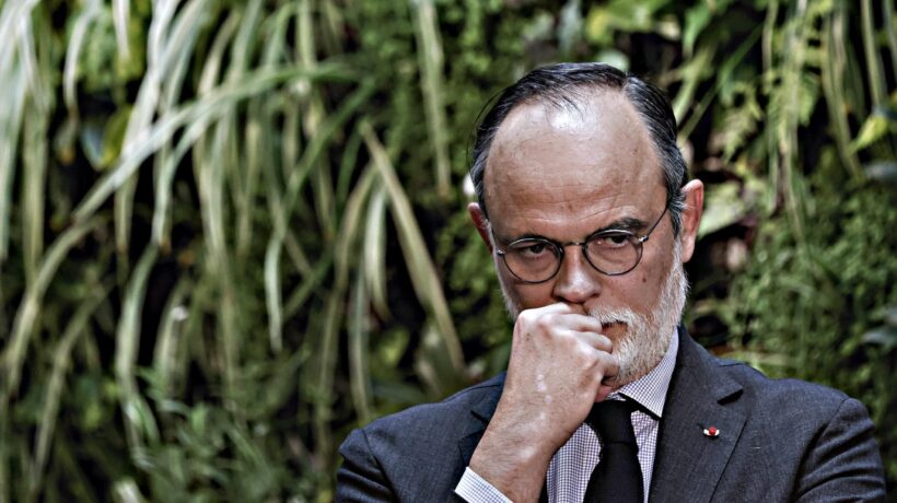 In Francia si muovono. L’ex premier Philippe finisce sotto inchiesta per il caos pandemia