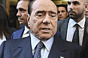 Altra molotov del Cav sul futuro esecutivo