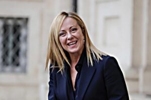Una donna sola al comando