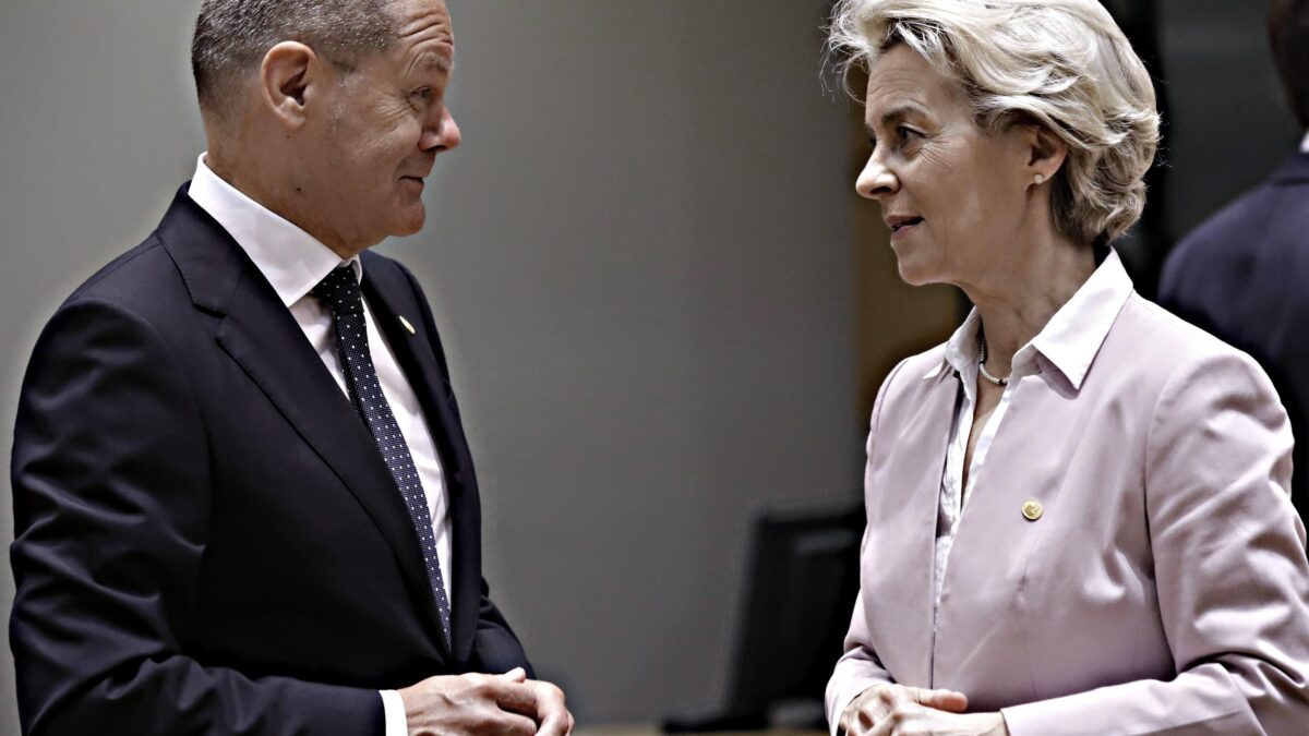Sì al mini tetto al gas. E Scholz già si dissocia