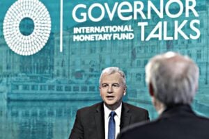 Più tasse, meno libertà: è la sinistra o il Fmi?