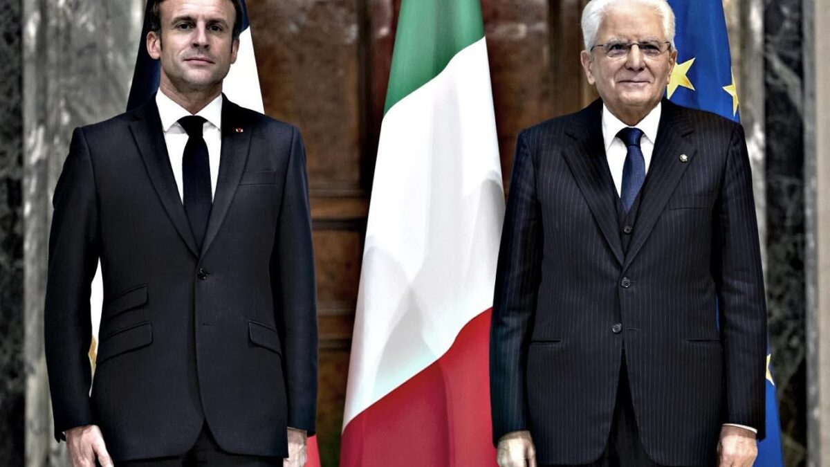 Francia, Mattarella prova a commissariare la Meloni