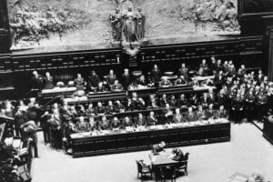 Effemeridi: dal «Discorso del bivacco» al testamento di Nobel