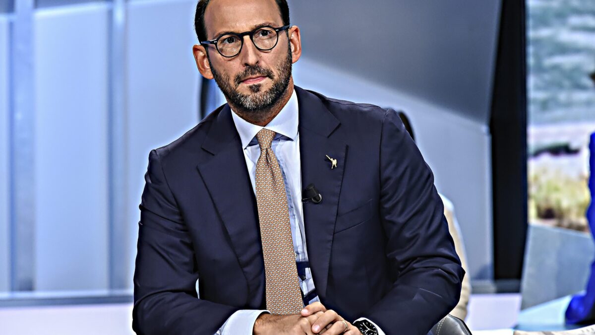 Manovra, meno tasse su partite Iva ma inevitabili i tagli alle detrazioni