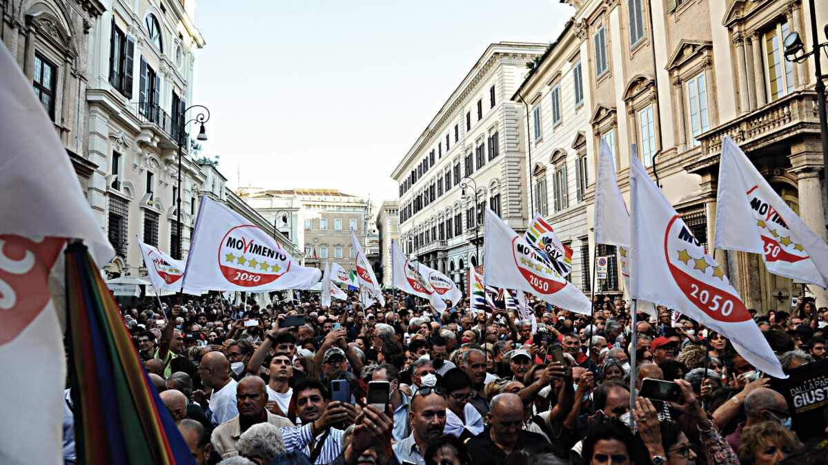 Giuseppi sceglie di aizzare le piazze