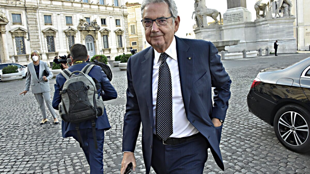 Per salvare l’ex Ilva il primo passo è cacciare i manager