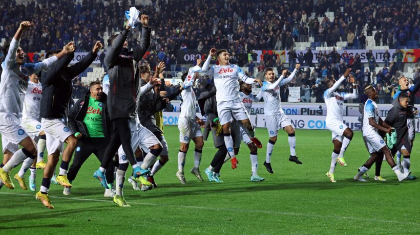 Il Napoli va a vincere a Bergamo. Prove tecniche di fuga scudetto