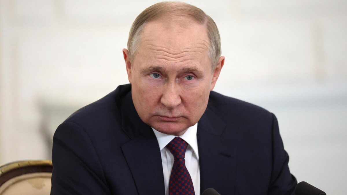 Putin mette fine alla guerra. Nel Caucaso