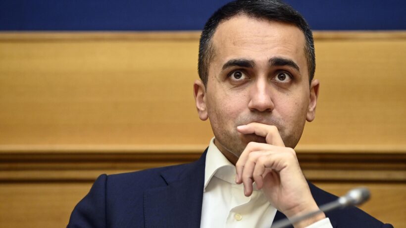 Bruxelles vuole risarcire Di Maio con una poltrona