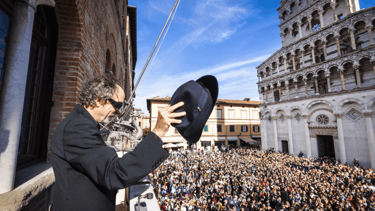 «Mercoledì», la nuova serie Netflix presentata da Tim Burton a Lucca