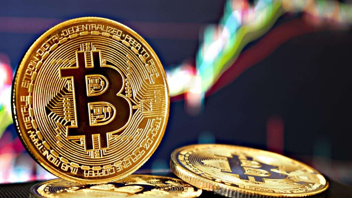 Il governo sfronda la cripto-giungla. «Ma ora si teme la fuga dei capitali»