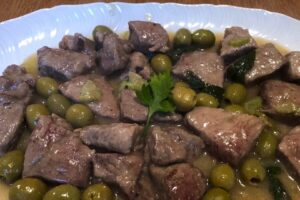 Cuciniamo insieme: bocconcini di scottona alla marchigiana