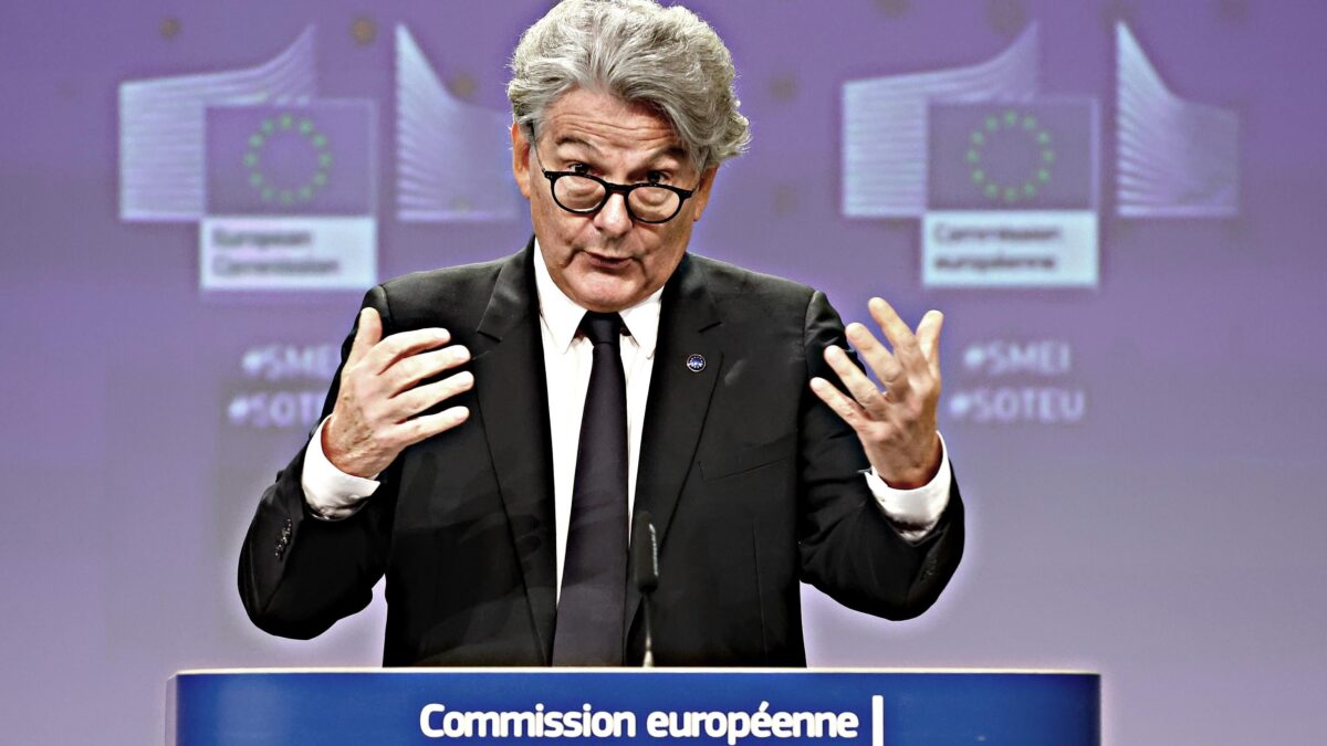 Schizofrenia Ue: per l’auto elettrica va bene sacrificare 600.000 occupati
