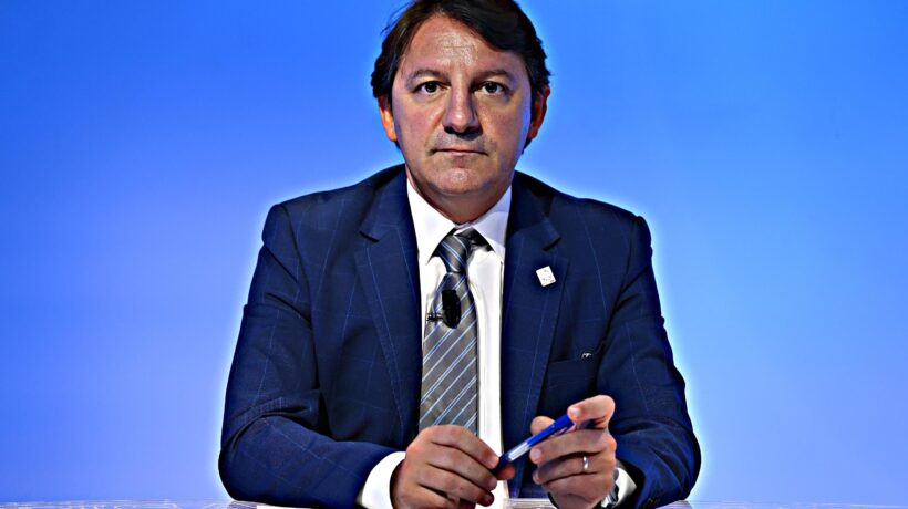 Tridico cerca il rinnovo all’Inps e sul reddito di cittadinanza s’allinea