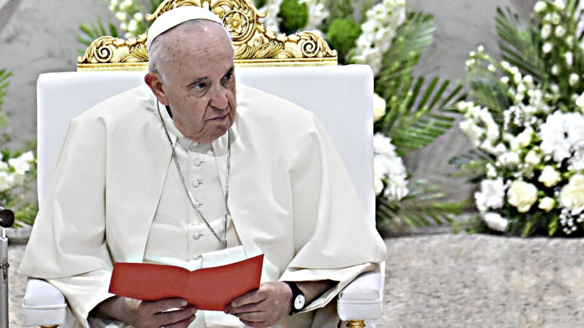 Da stella polare a Papa «scomodo»: così la sinistra silenzia Francesco